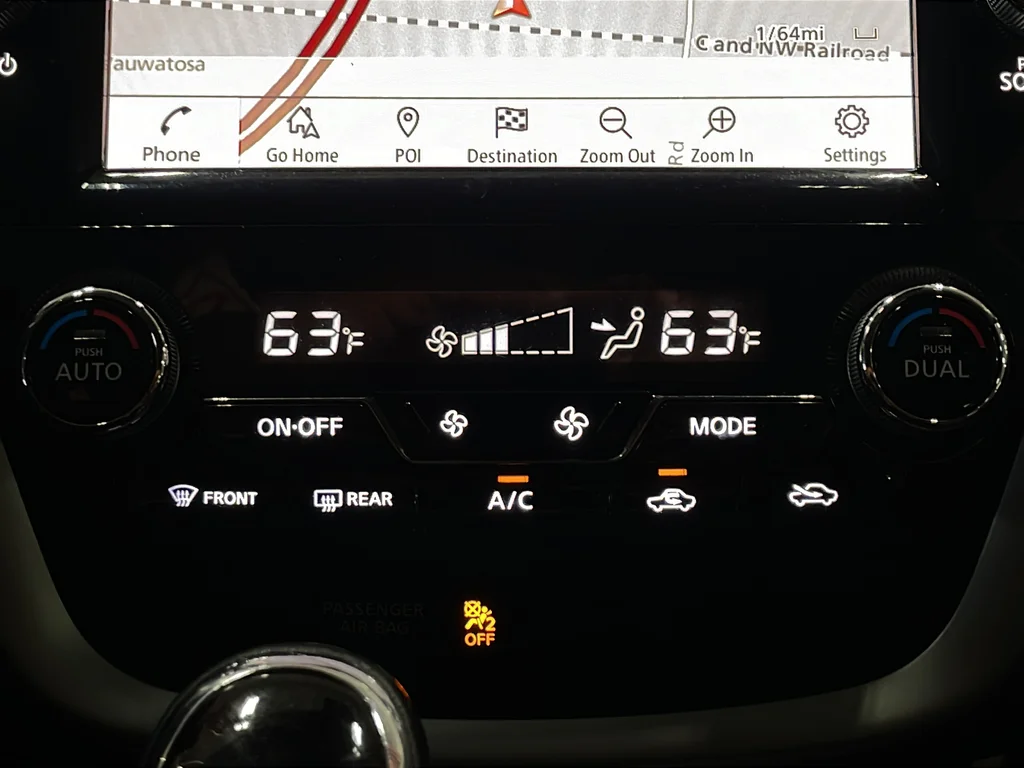 Used 2020 Black Nissan SL image 20