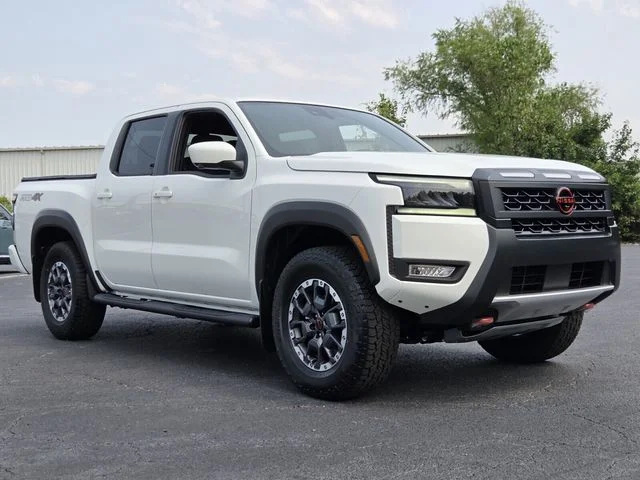 New 2026 White Nissan PRO-4X image 7