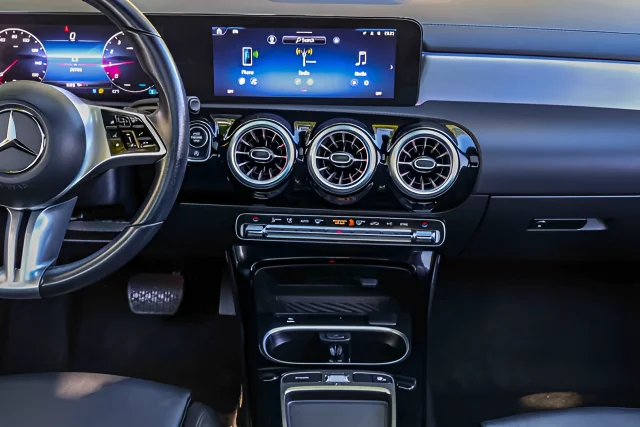 2025 Mercedes-Benz CLA CLA 250 - Photo 10