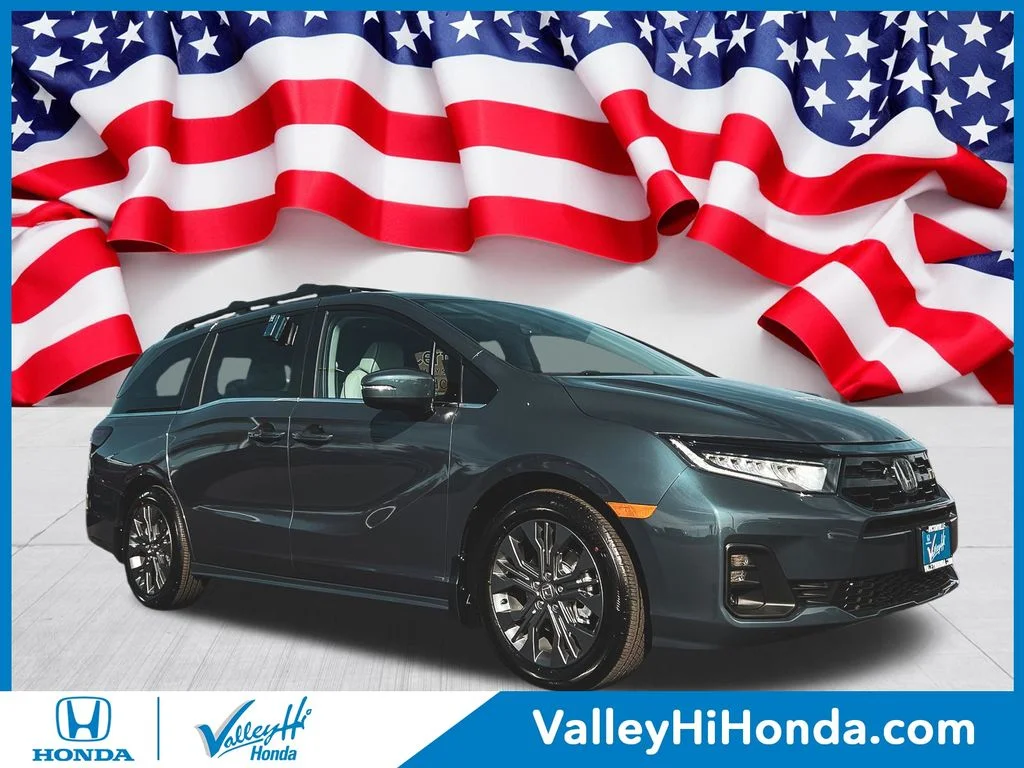 2026 Honda Odyssey Touring's photo