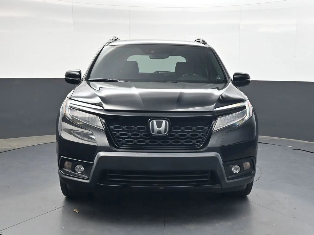 Used 2020 Crystal Black Pearl Honda Elite image 9
