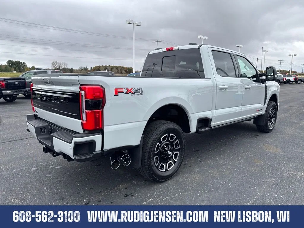 2026 Ford F-350 Super Duty Platinum - Photo 5