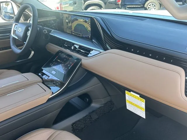New 2027 RADIANT WHITE INFINITI Luxe 4WD image 14