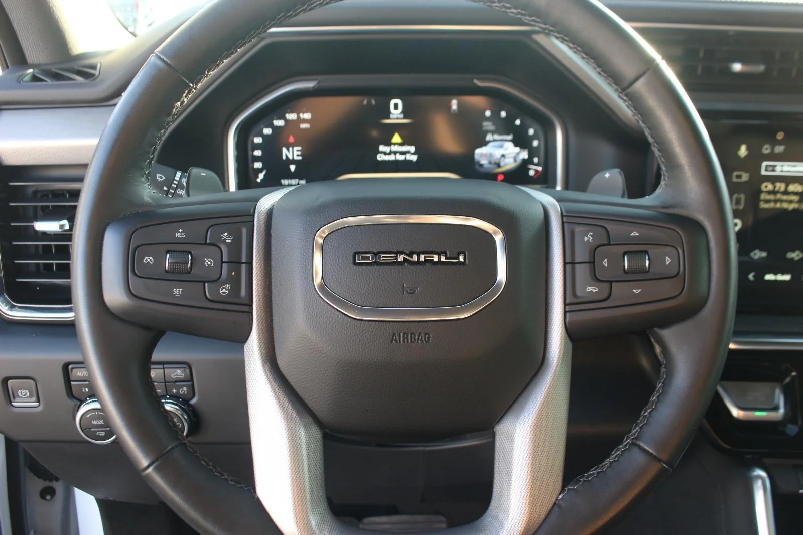 Used 2023 Summit White GMC Denali image 18