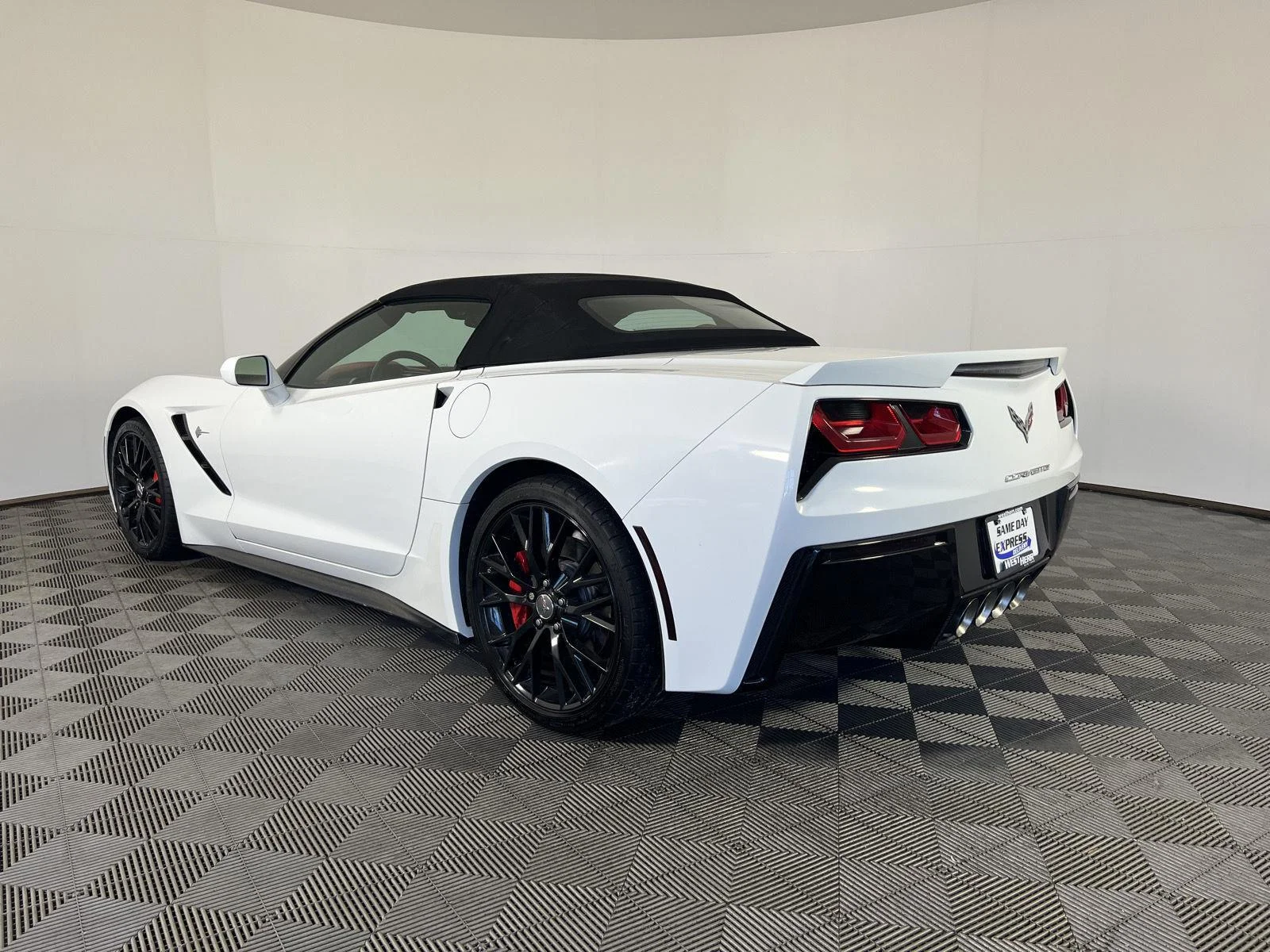 Used 2014 ARCTIC WHITE Chevrolet Z51 3LT image 27