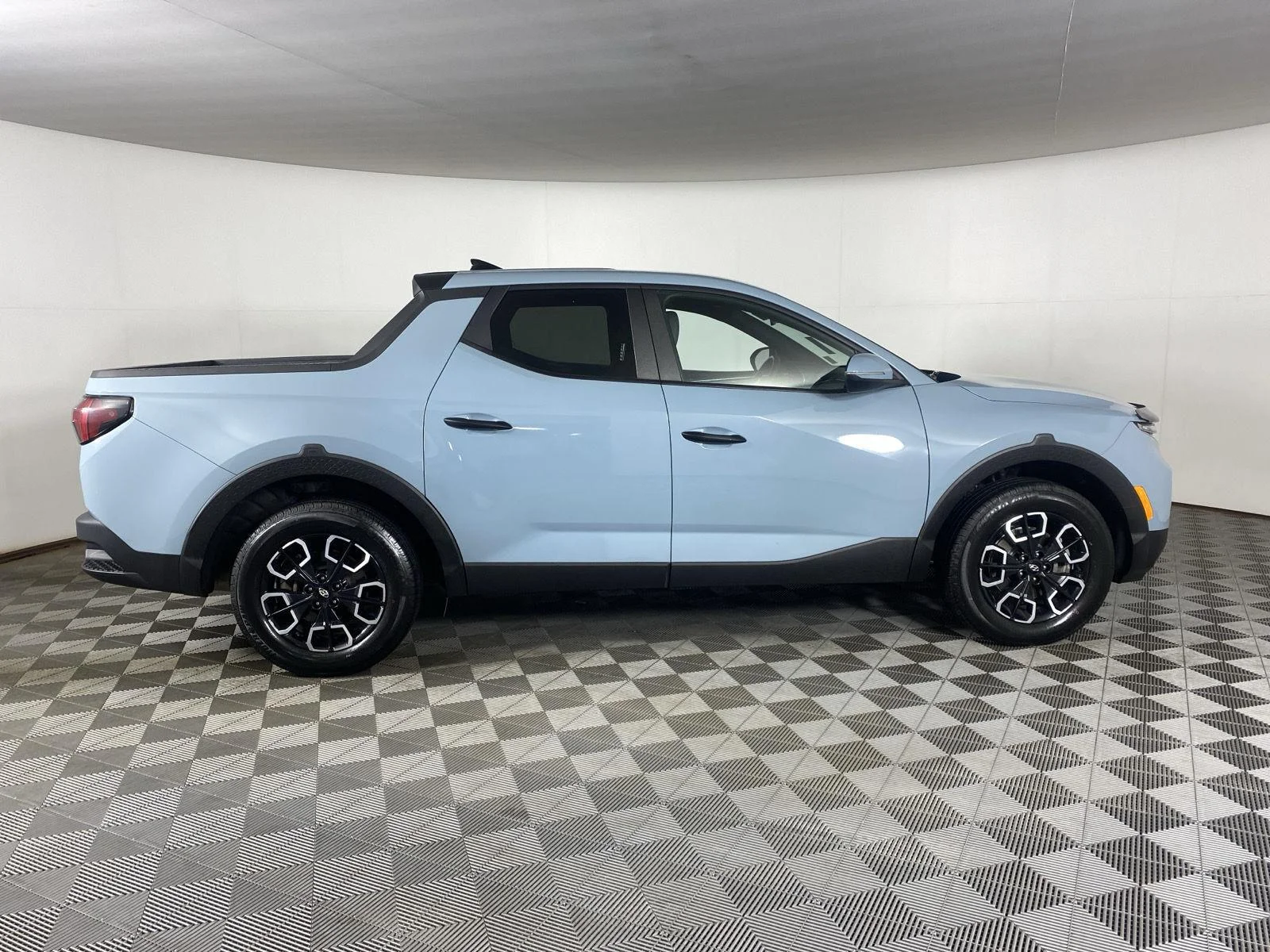 Used 2023 Blue Stone Hyundai SEL image 11