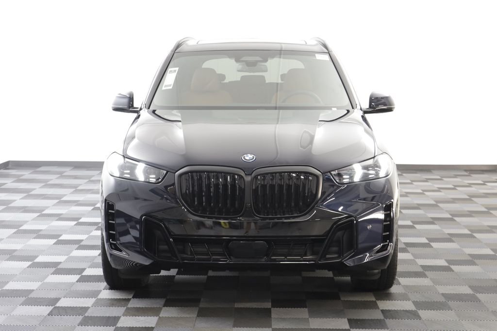 New 2026 Carbon Black Metallic BMW xDrive50e image 26