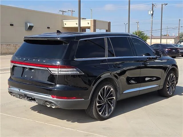 Used 2020 Infinite Black Metallic Lincoln Reserve All-wheel Drive image 4