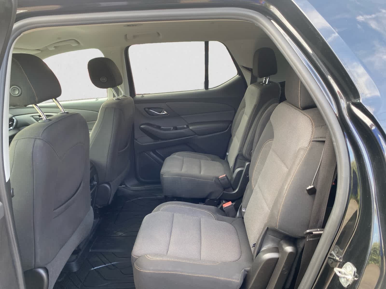 Used 2019 MOSAIC BLACK METALLIC Chevrolet LT Cloth image 20