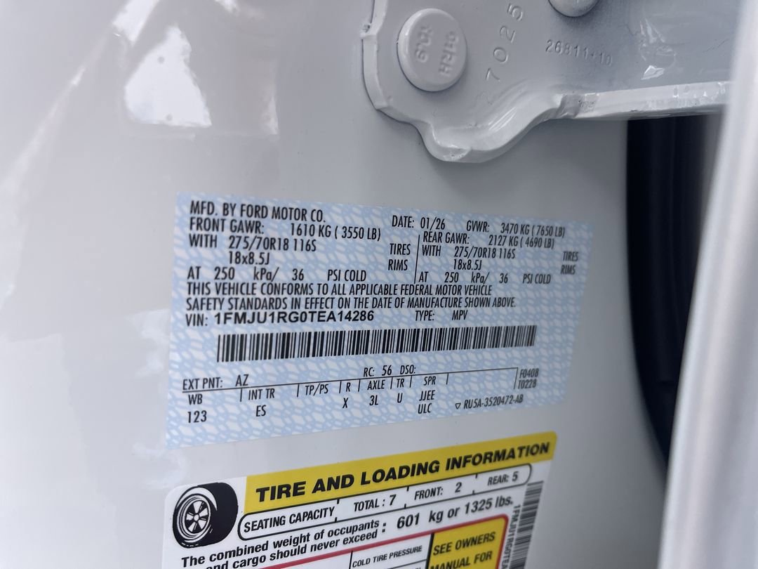 New 2026 Star White Metallic Tri-Coat Ford Tremor image 12