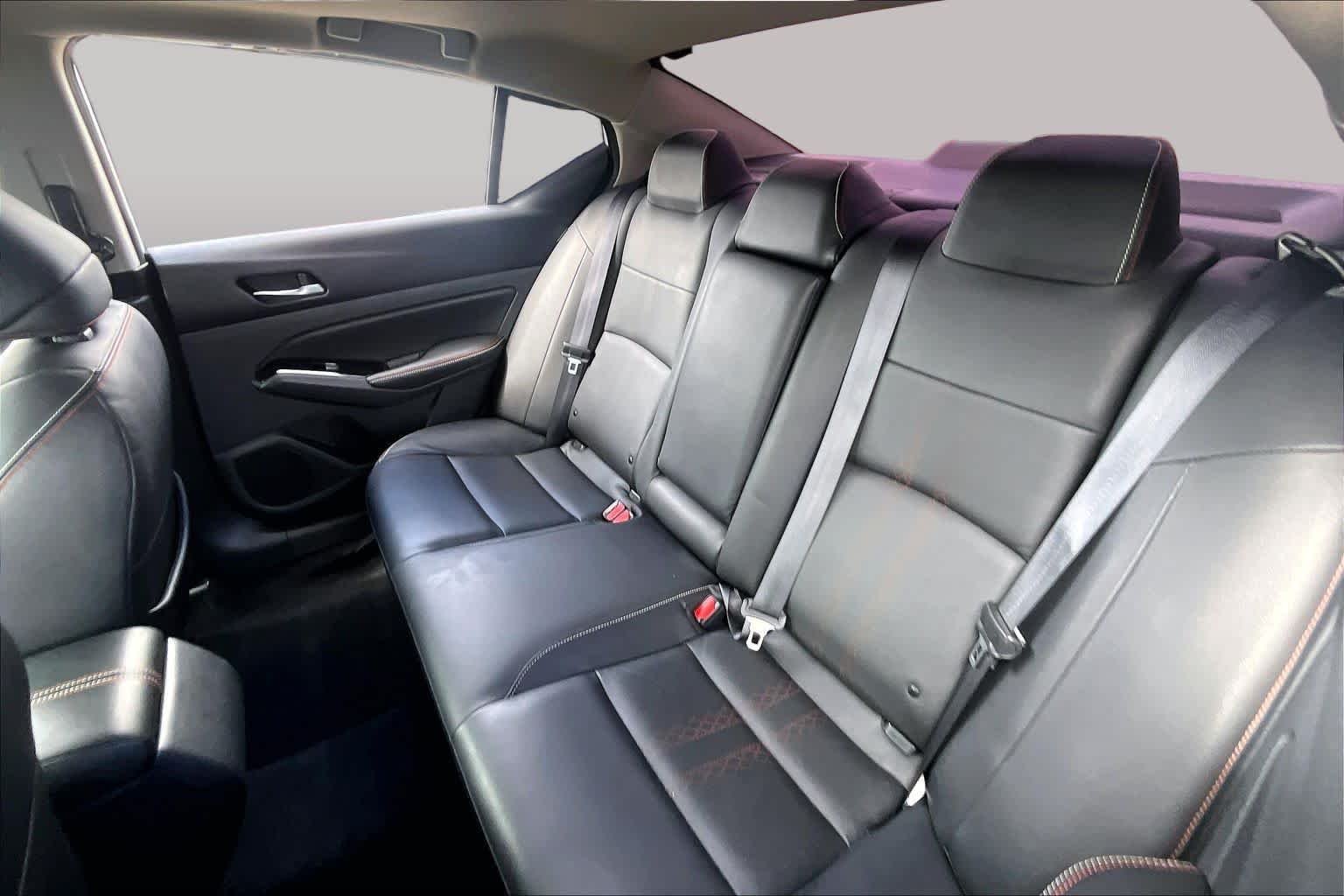 Used 2023 Pearl White Tricoat Nissan 2.5 SR image 19