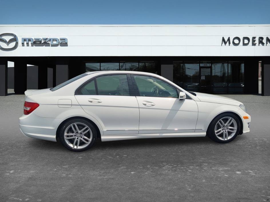 Used 2014 Diamond White Metallic Mercedes-Benz C 250 image 6