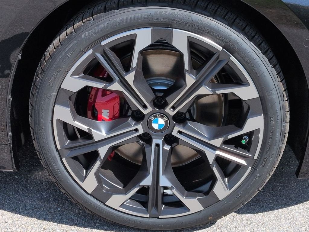 New 2026 Black Sapphire Metallic BMW 330i image 11
