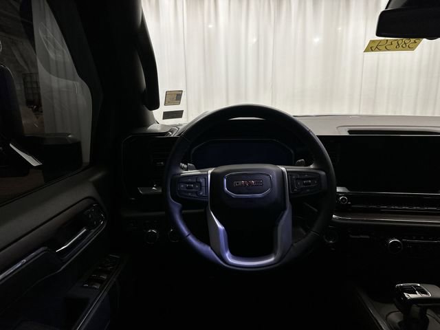 2024 GMC Sierra 1500 SLT - Photo 14