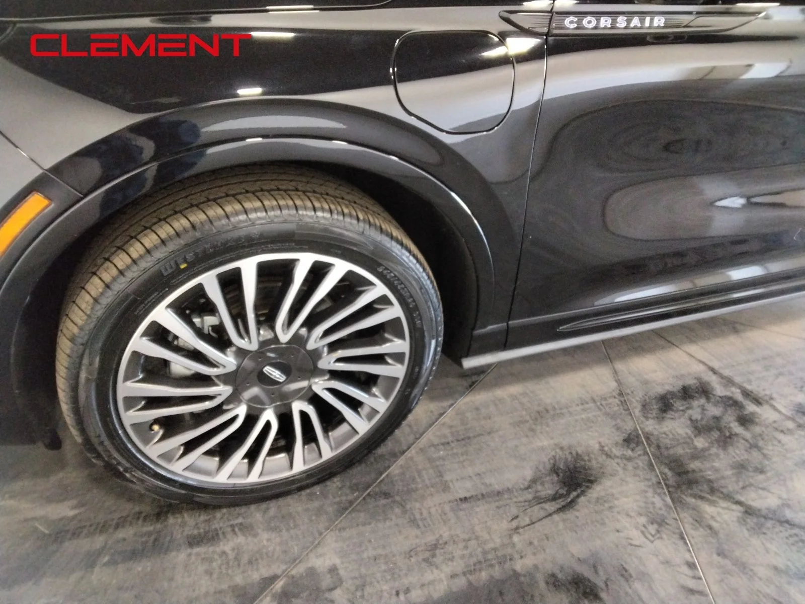 Used 2021 Black Lincoln Grand Touring image 50