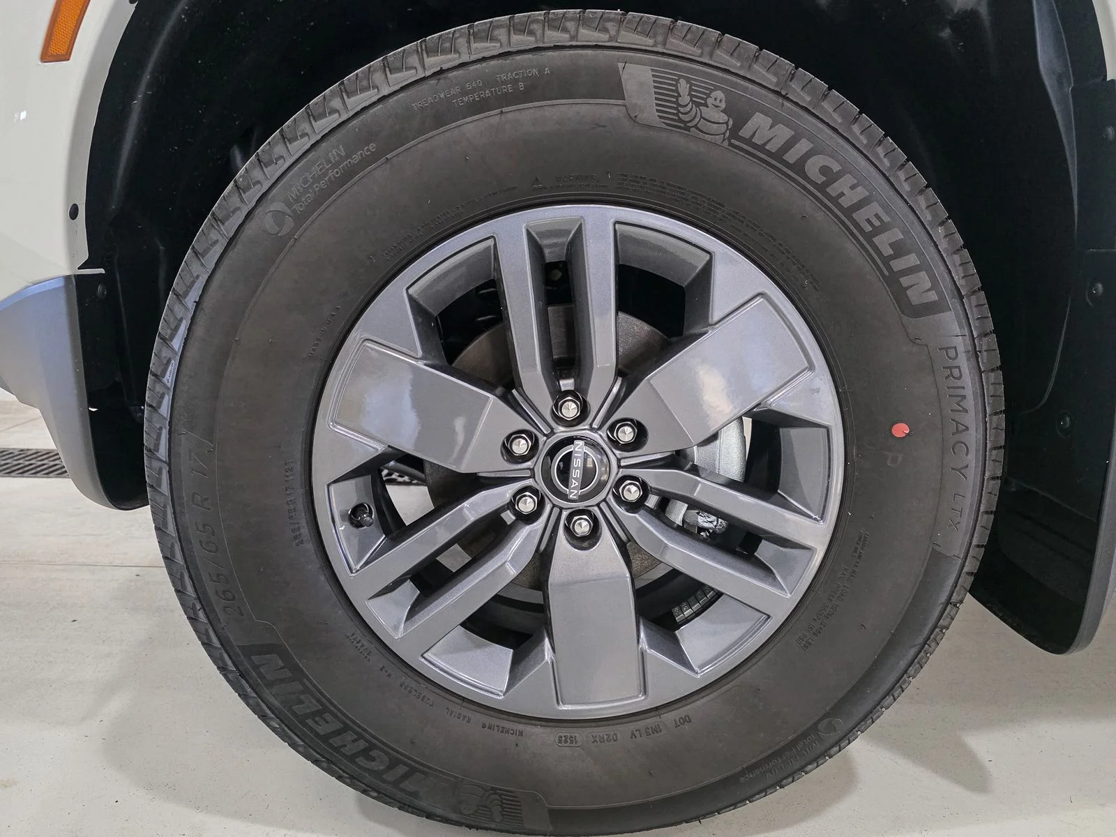 2026 Nissan Frontier SV - Photo 18