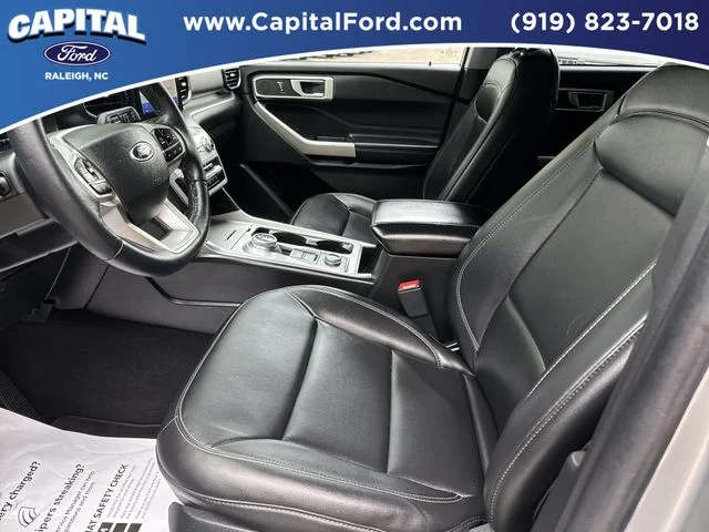 Used 2023 Silver Ford XLT image 19