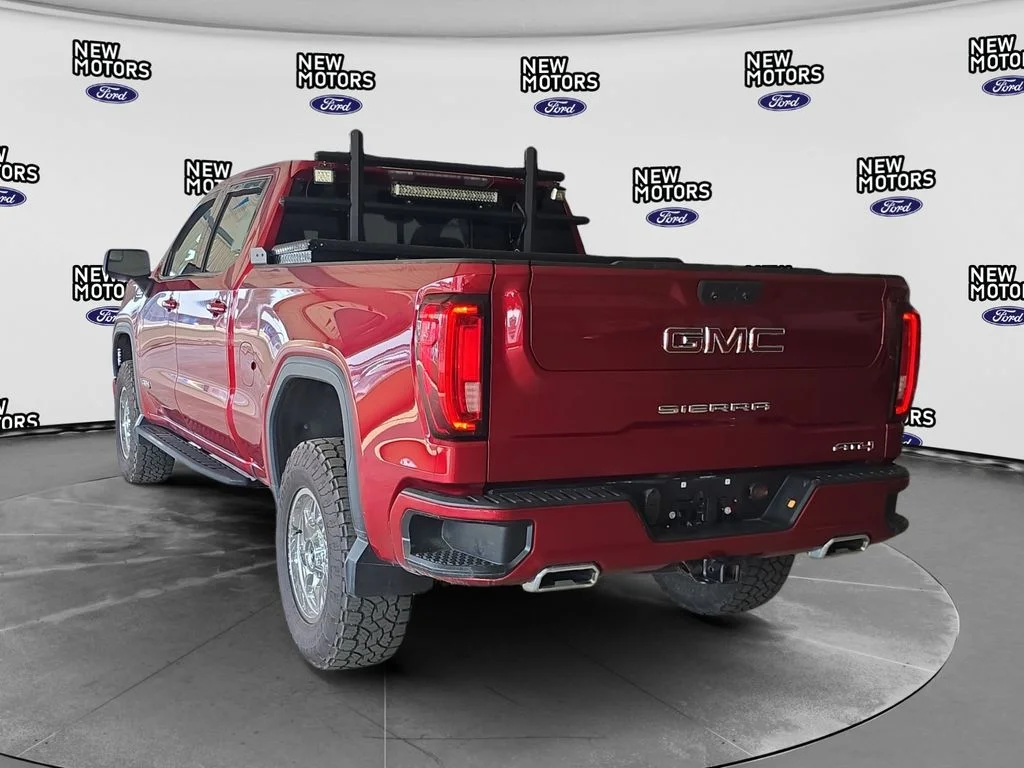 Used 2022 Cayenne Red GMC AT4 image 3