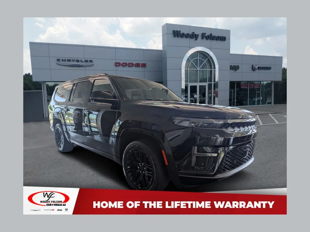 New 2026 High Gloss Black Exterior Paint Jeep Limited image 1