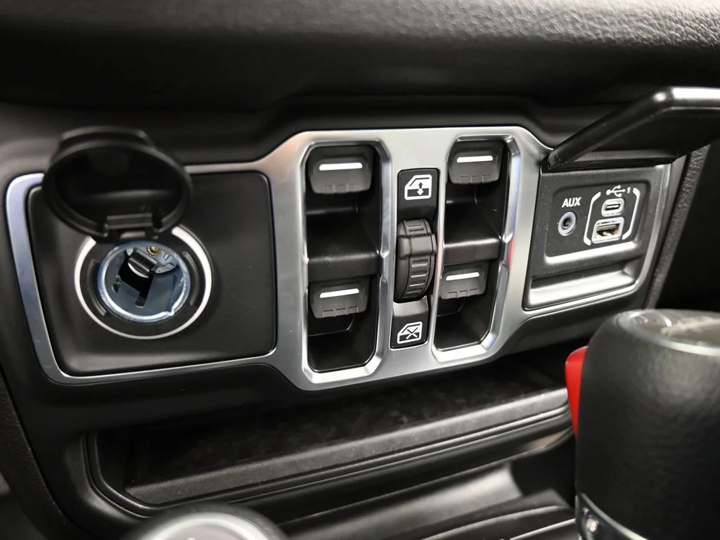 New 2026 Mojito Exterior Paint Jeep Sport image 18