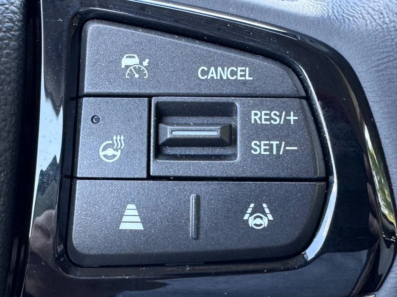 2025 Honda Odyssey Elite - Photo 22