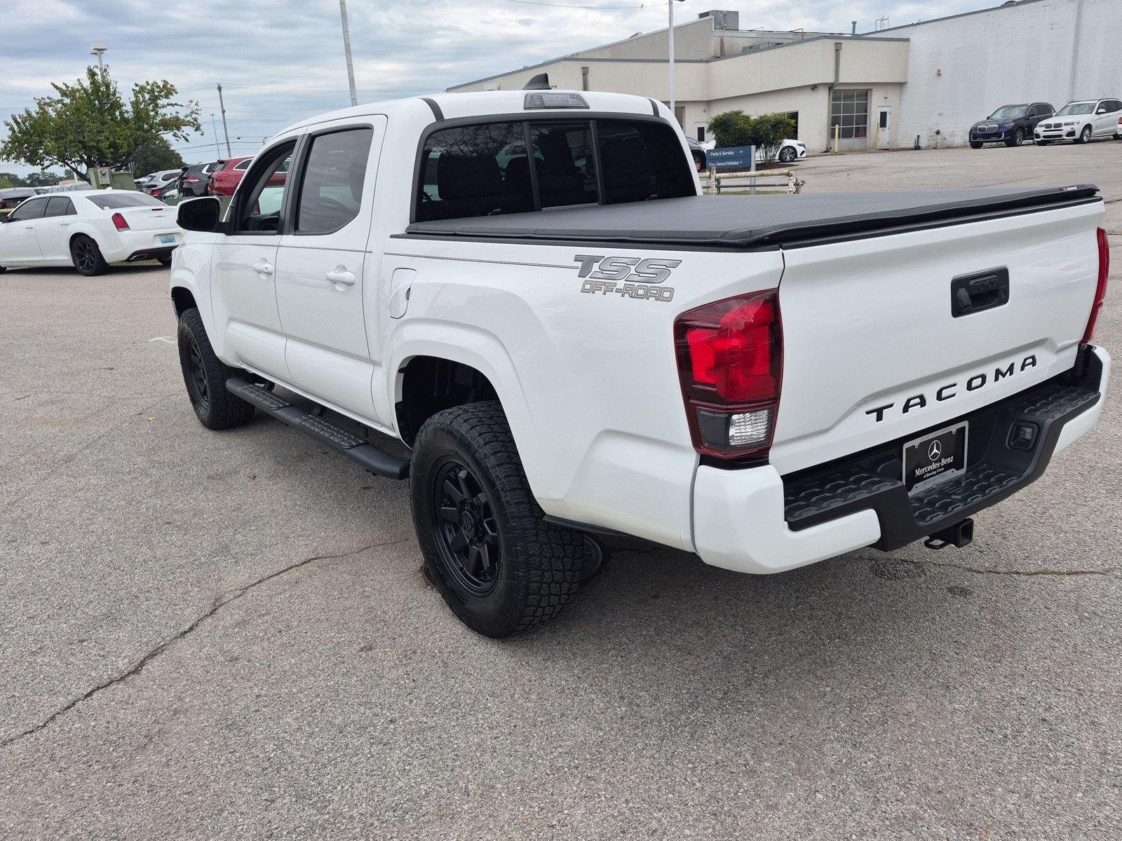 Used 2023 Ice Cap Toyota SR image 3