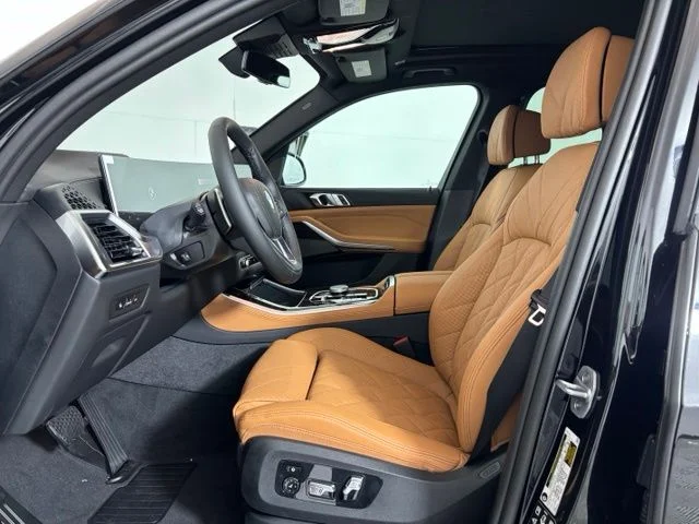 New 2026 Black BMW xDrive40i image 10