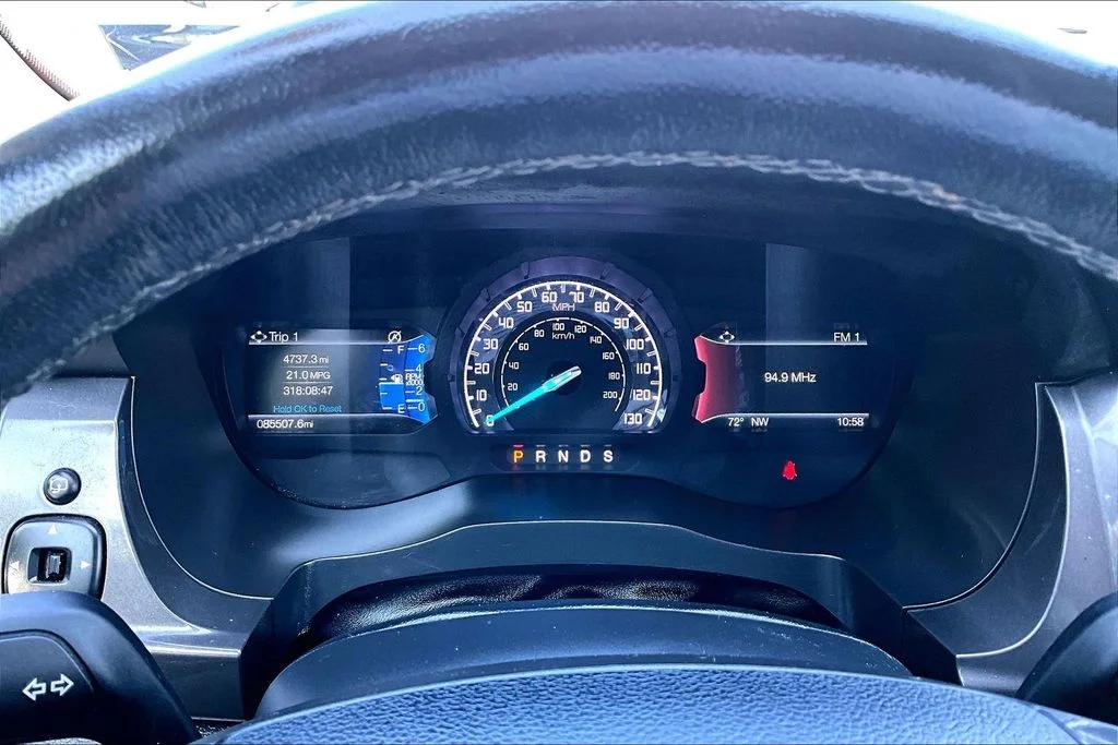 Certified Used 2019 Blue Ford Lariat image 14