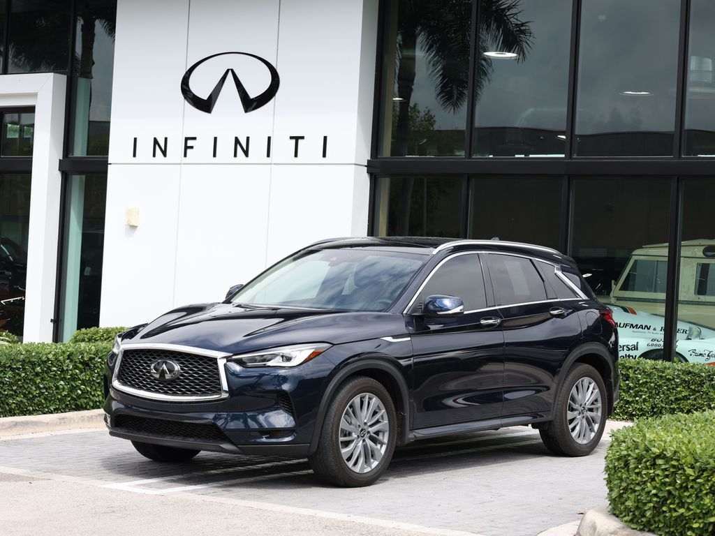 2023 INFINITI QX50 Luxe