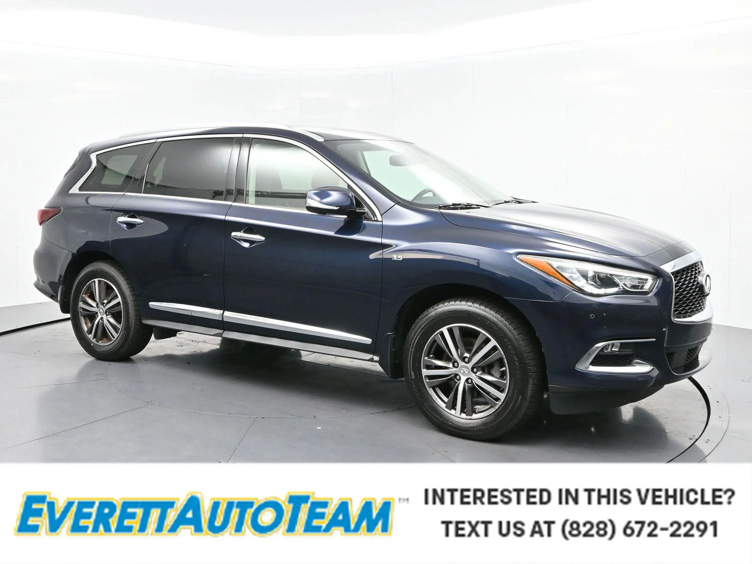Used 2019 Hermosa Blue INFINITI LUXE image 1