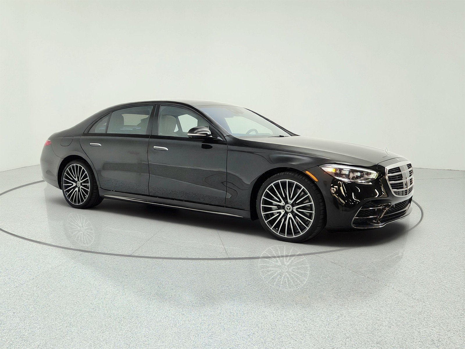Certified Used 2023 Obsidian Black Mercedes-Benz S 580 4MATIC® Sedan image 3