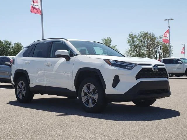 Certified Used 2023 ICE CAP Toyota  image 3