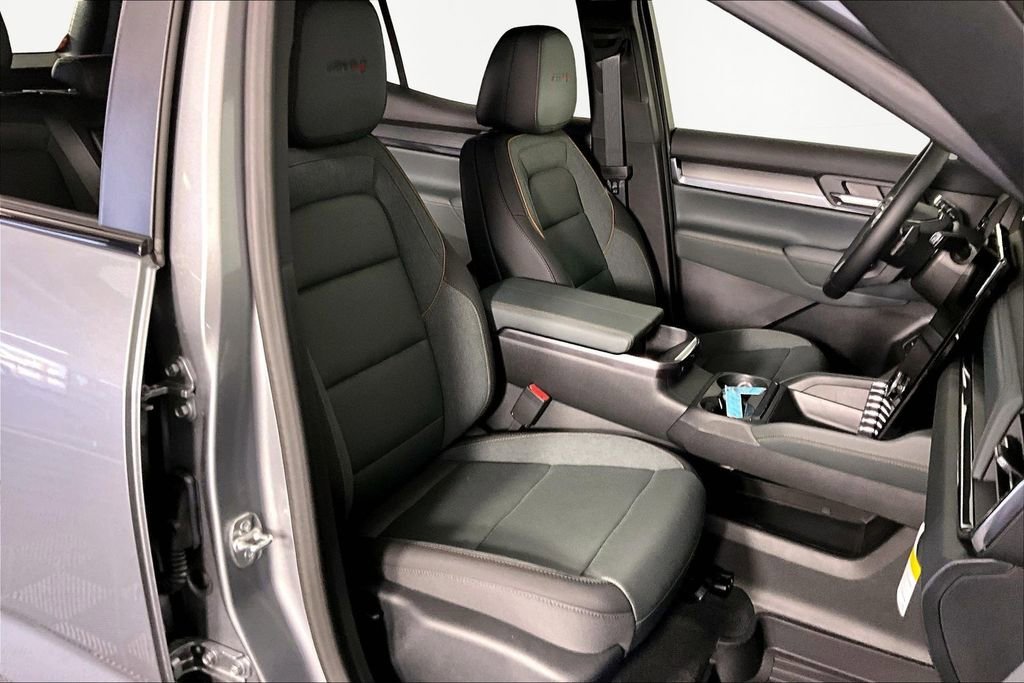 2026 GMC Terrain AT4 - Photo 11