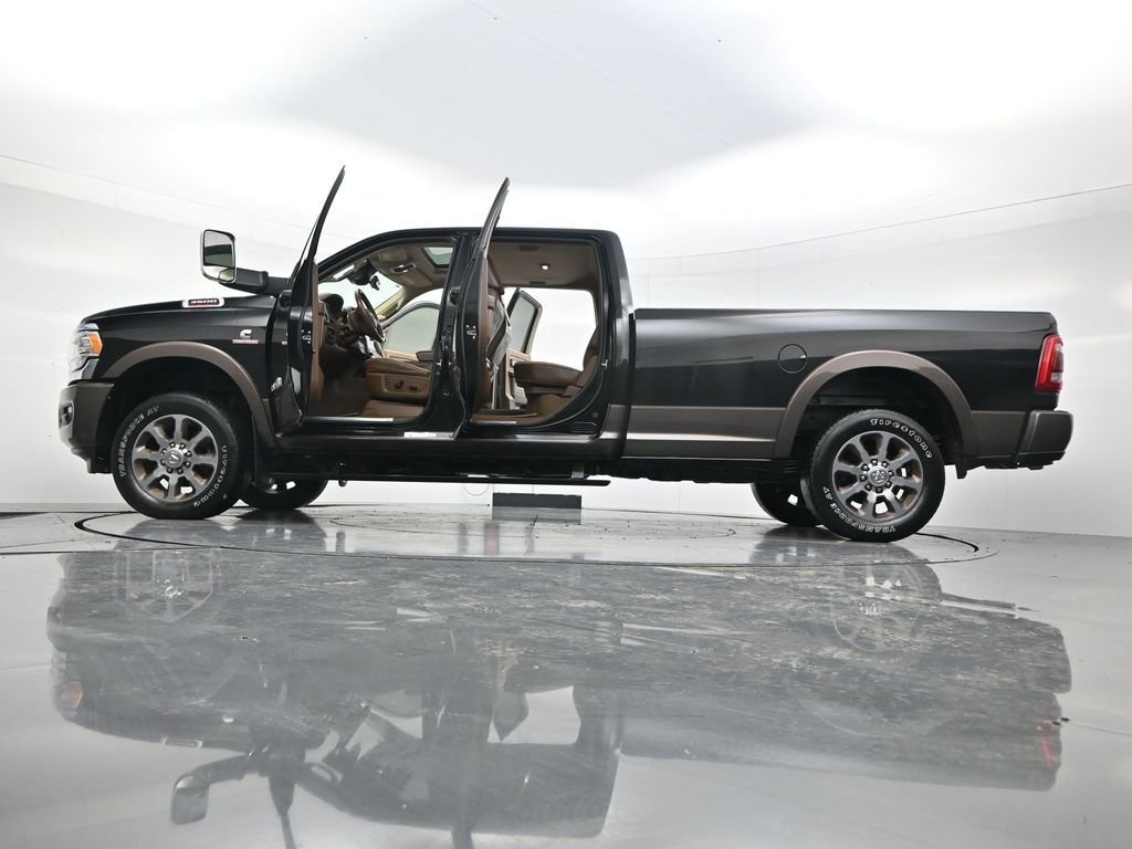 Used 2022 Diamond Black Ram Limited Longhorn image 51