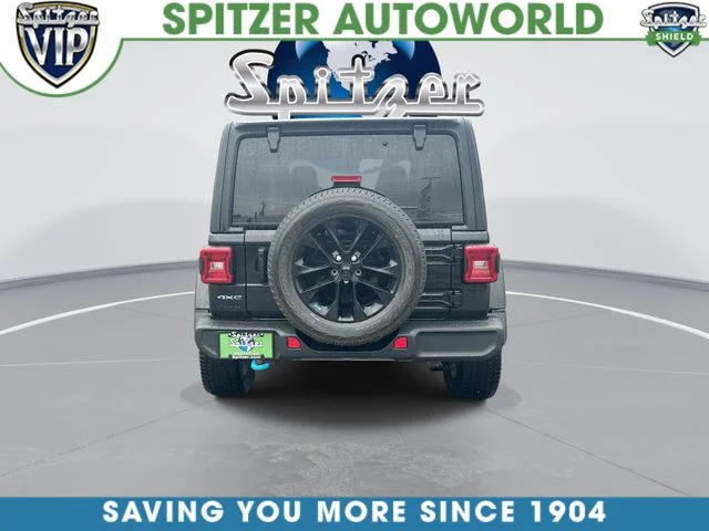 Used 2022 Black Jeep Unlimited Sahara 4xe image 8