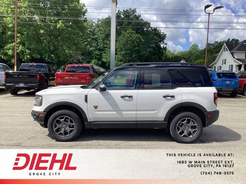 Used 2022 White Ford Badlands image 4