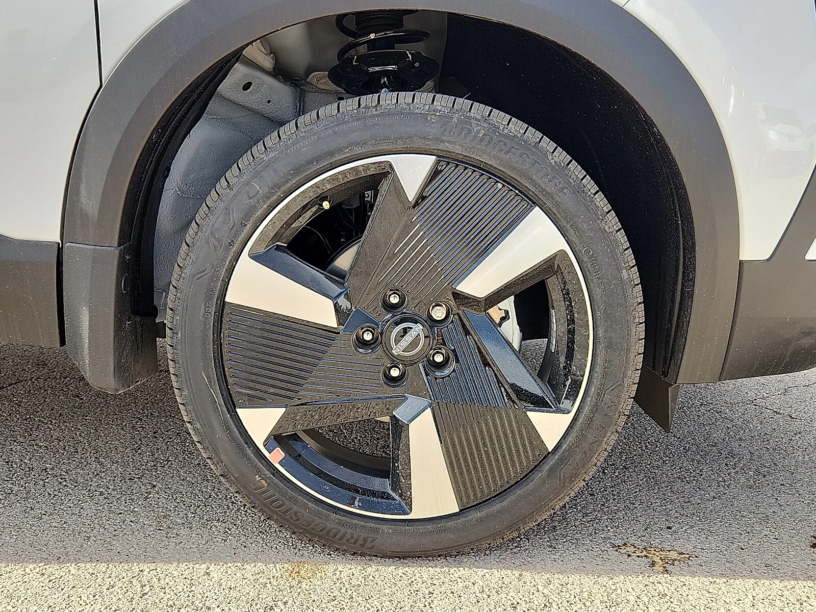 New 2026 QAC Aspen Whit Nissan SR Front-Wheel Drive image 7