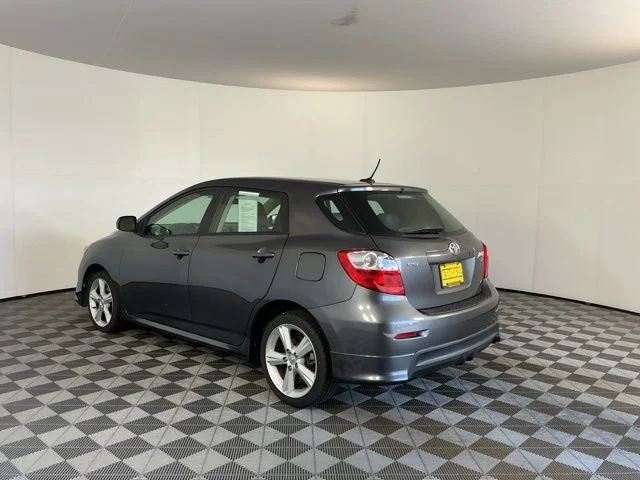 Used 2009 Magnetic Gray Metallic Toyota S image 7