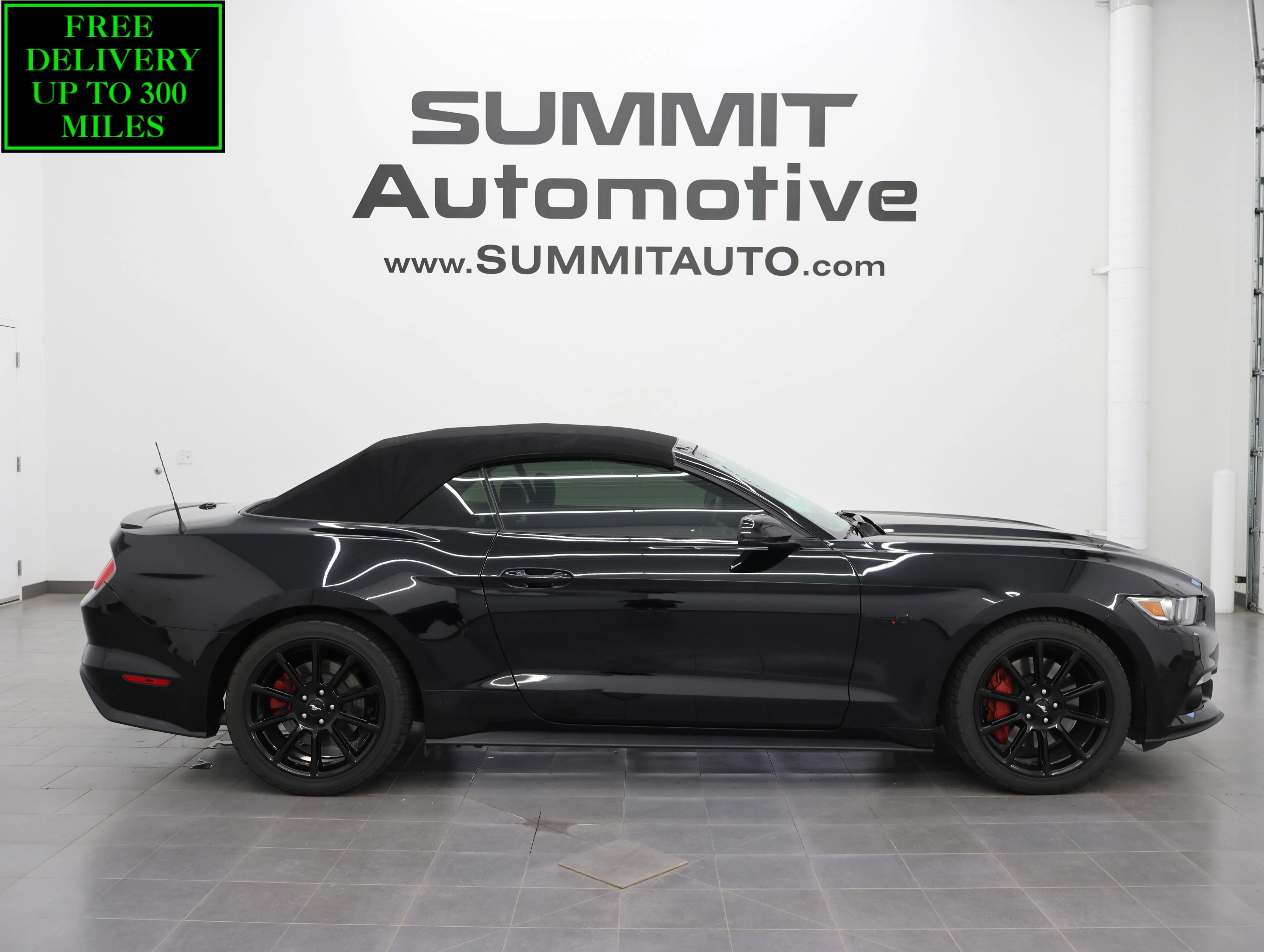 2016 Ford Mustang GT Convertible Premium's photo