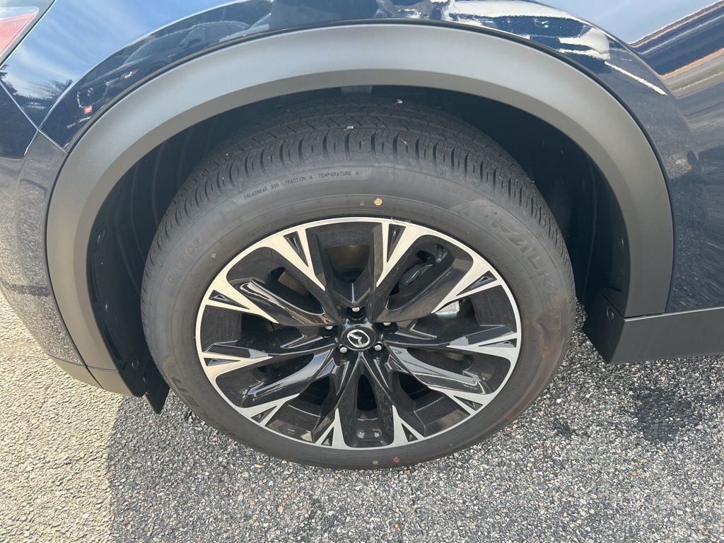 2025 Mazda CX-90 Premium Plus Package - Photo 10
