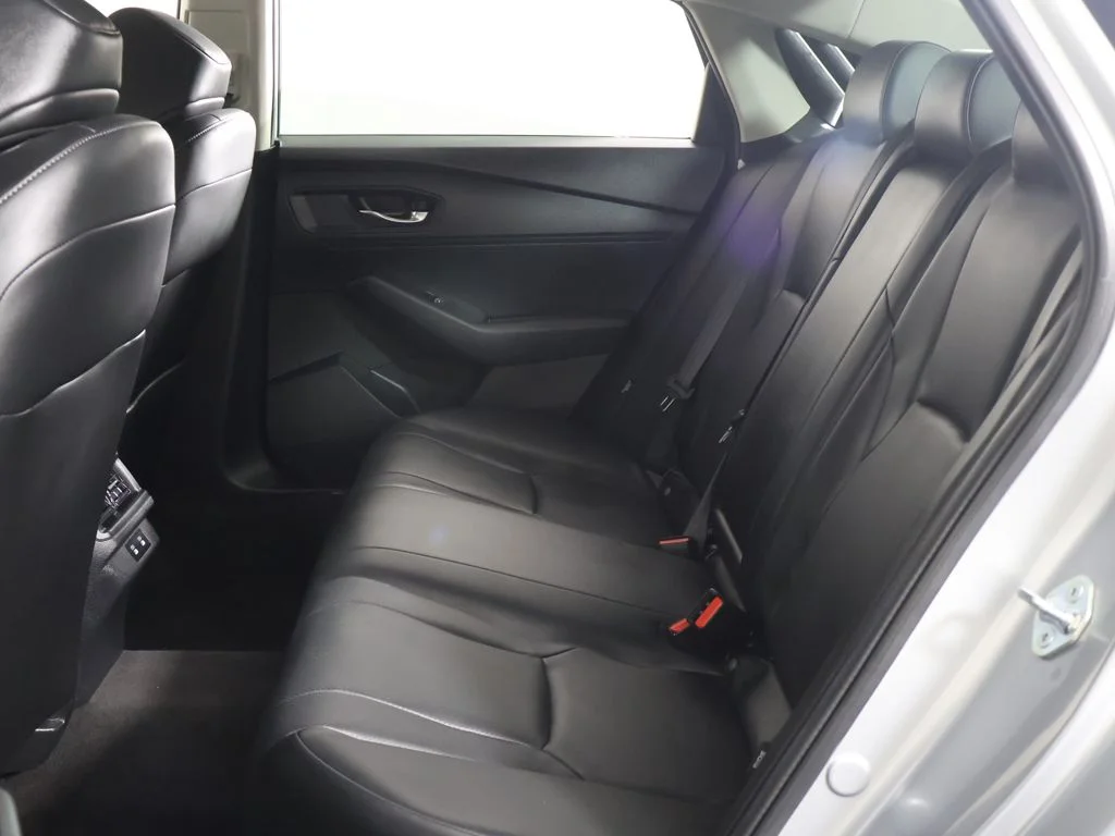 Used 2025 Silver Honda EX-L image 29