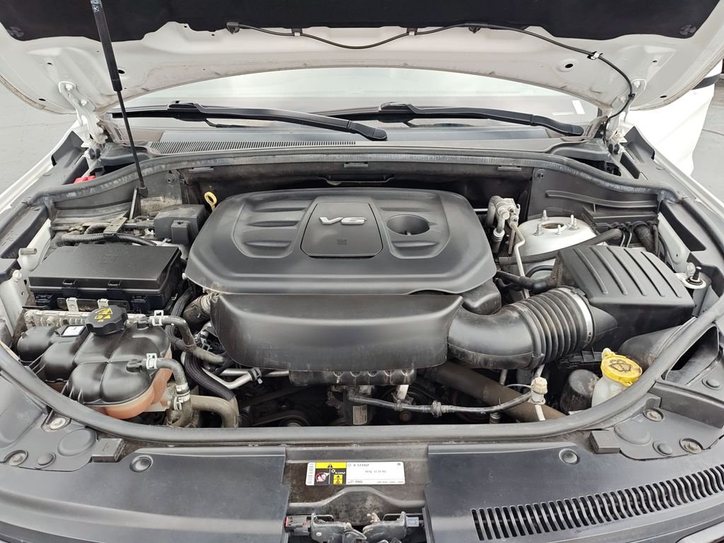 Used 2019 White Jeep Altitude image 25