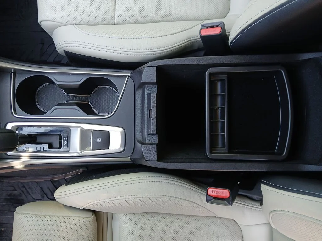 Used 2019 Blue Subaru Limited image 31