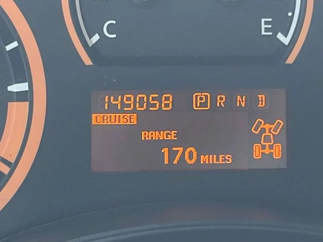 Used 2013  Nissan S image 29