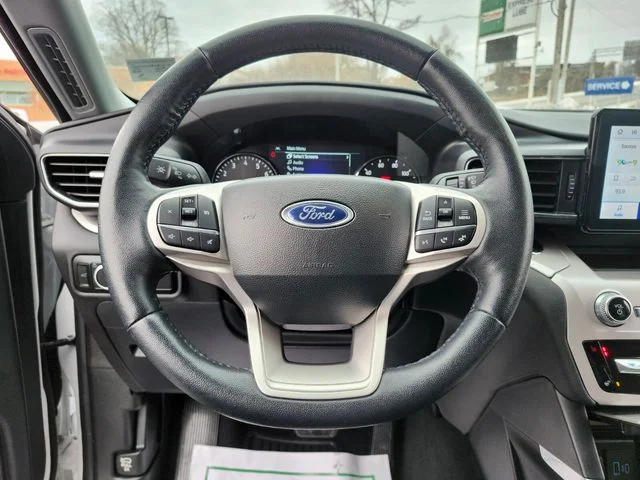 Used 2024 White Ford XLT image 30