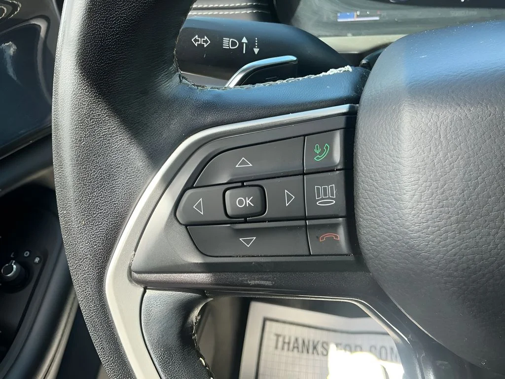 Used 2021 Silver Jeep Laredo image 24