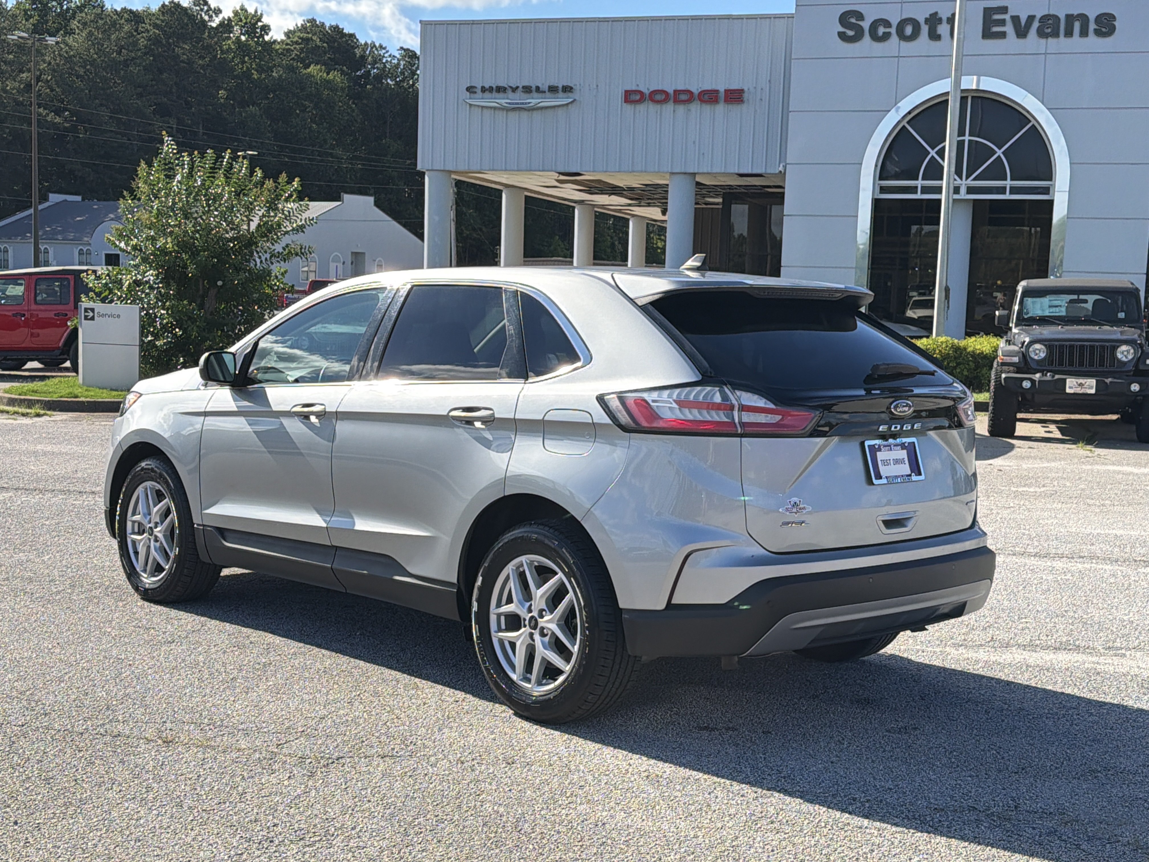 Used 2023 Silver Metallic Ford SEL image 6