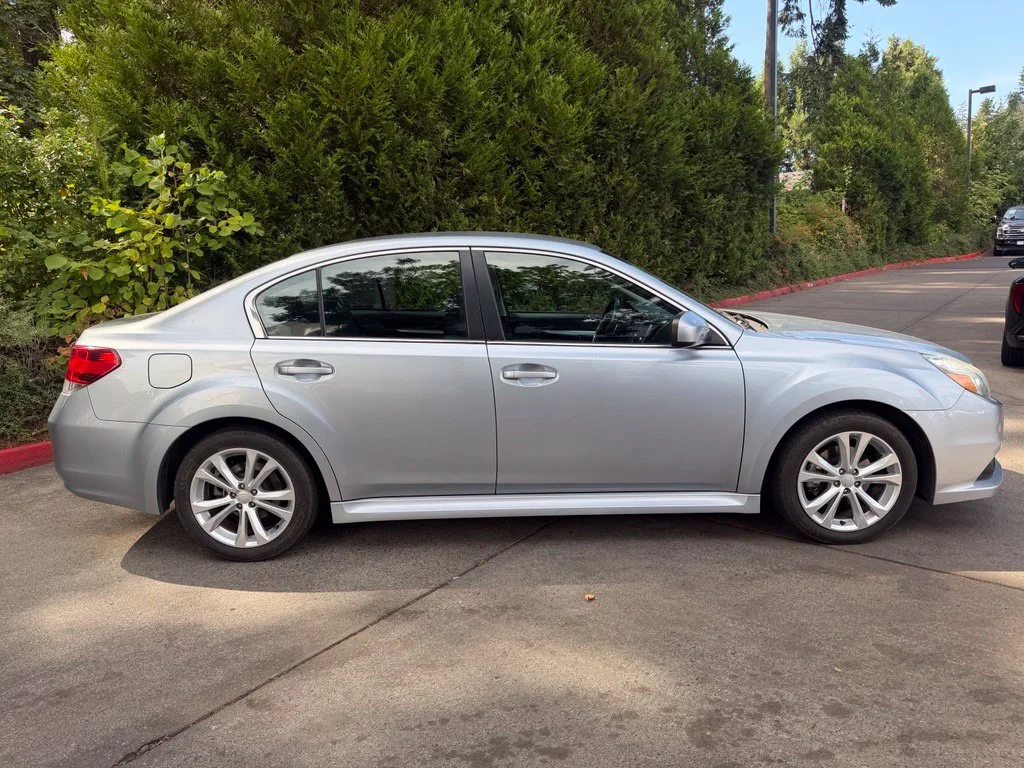 Used 2013 Subaru Legacy I Premium with VIN 4S3BMBC64D3032009 for sale in Gladstone, OR