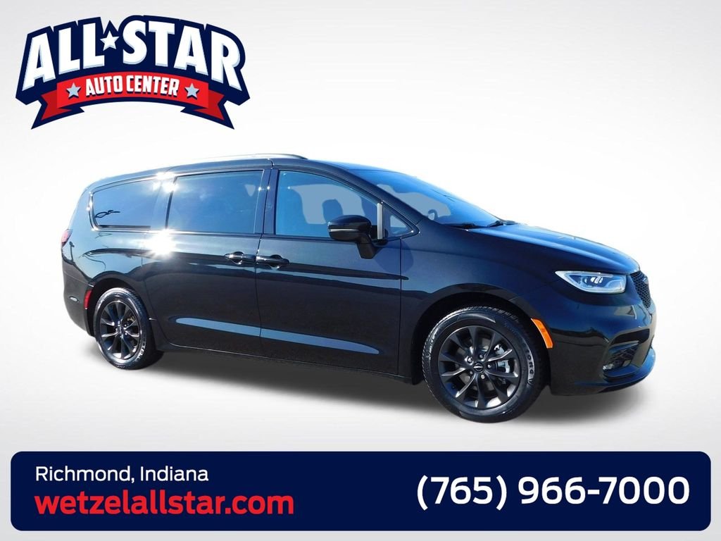 Used 2021 Black Chrysler Touring image 1