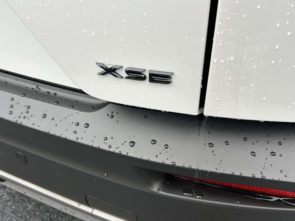 New 2026 Wind Chill Pearl Toyota XSE image 11